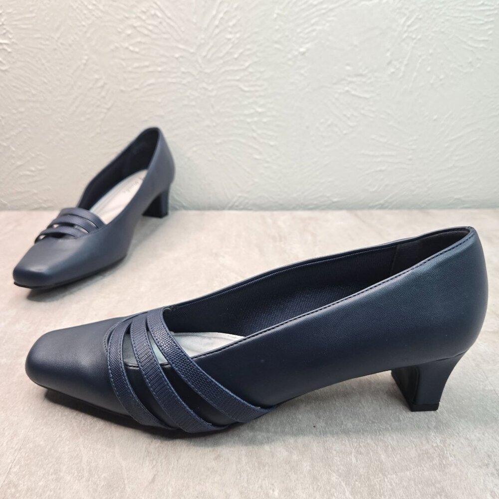 Easy Street Comfort Pumps 9 Wide Fit Navy Blue Minimalist Low Heel Dress Shoes